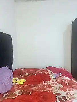 Emily_Rouse23 Chat XXX in diretta