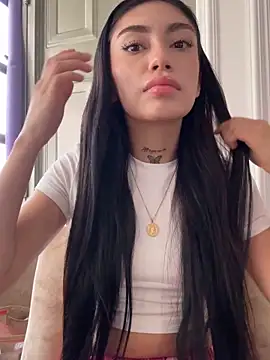 Bonny_EvaのライブXXXチャット