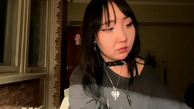 Yunananaan Live XXX chat