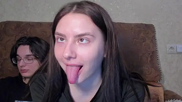 love_lina_muuur Live XXX-chat