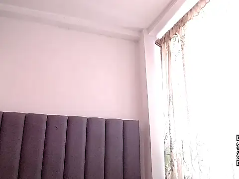 saara_johnson496 Chat XXX live