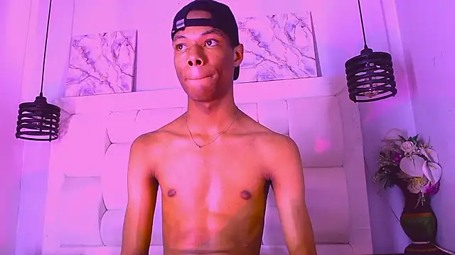 Czat XXX na żywo – Santiago_Ortiz_