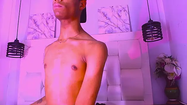 Czat XXX na żywo – Santiago_Ortiz_