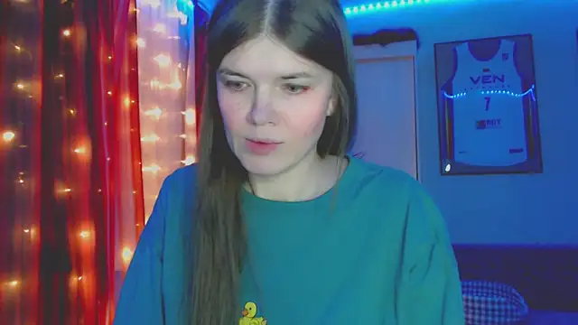 Klementa élő XXX-chatje