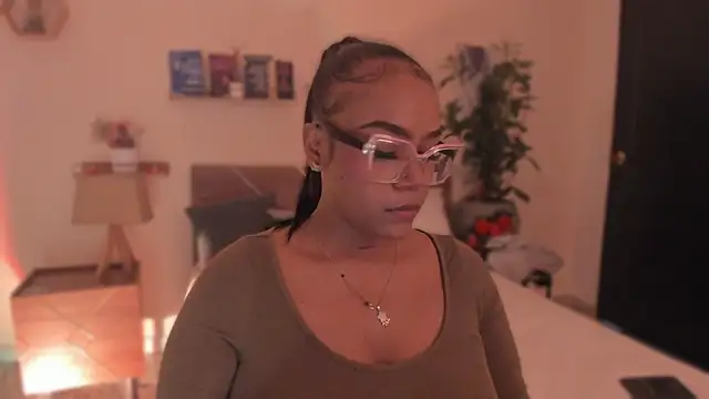 YariRose – Naživo XXX chat