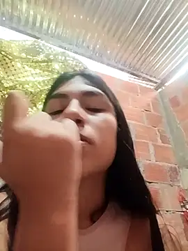 triana-hot18 网络视讯表演