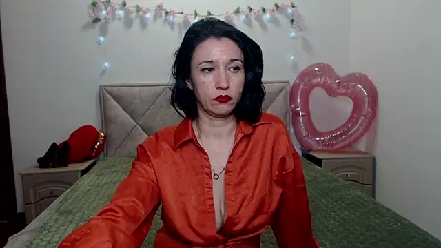 Chatroom XXX en direct de CameronEnns