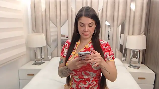 KcristalWhite Live XXX-Chat