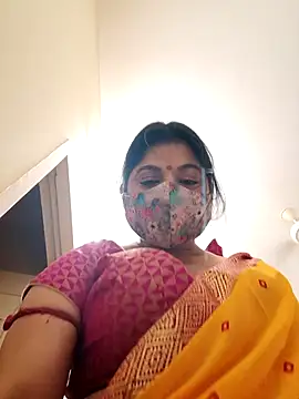 Ratna-777 Live XXX-chat