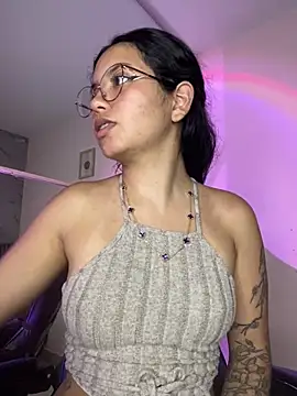 Rosita_forever_ Chat XXX in diretta