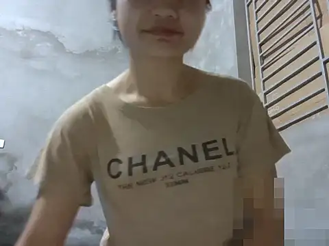 Bjorn357: διαδικτυακό σόου στην κάμερα