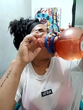 Czat XXX na żywo – honey-suckle