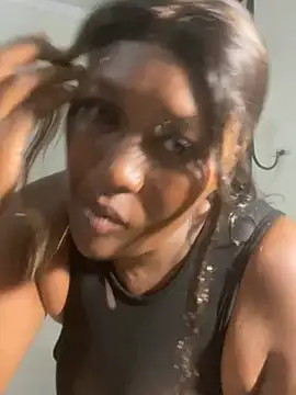 Chat XXX en directo de Cardiebae89