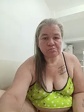 MilF-eterna_69 Adlı Modelin Canlı XXX Sohbeti