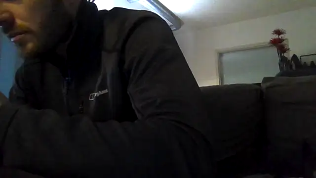 cheekycherryx webcam show