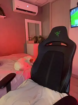 DaniDusan_: онлайн-секс-чат