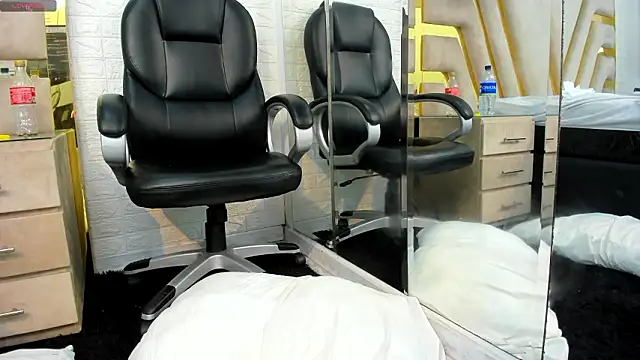 Вебкам-шоу molly_madisson_