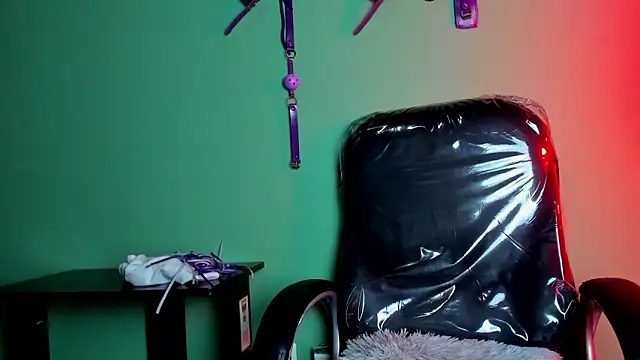 hazz_smith_ élő XXX-chatje