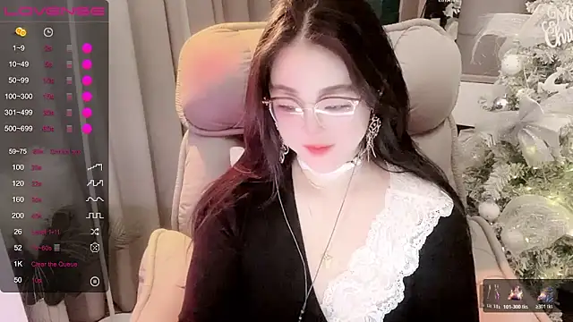 Monica-666888- Show Webcam