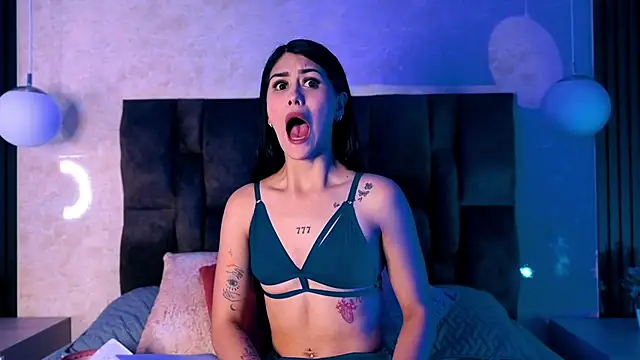 keyla__ross élő XXX-chatje