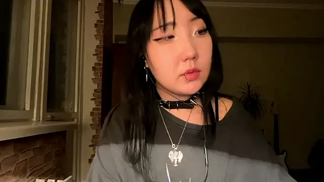 แชท XXX สดของ Yunananaa