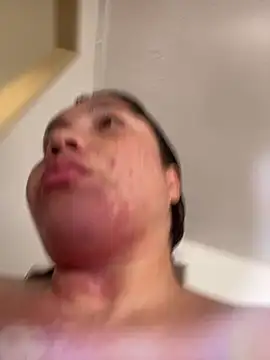 WHITEWOMEN_2's Live Sex Cam Show