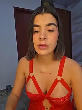 Sweetnahoxxx's Live XXX Chat