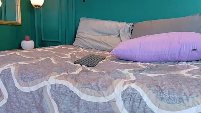 Chat +18 de ale_cam ao vivo