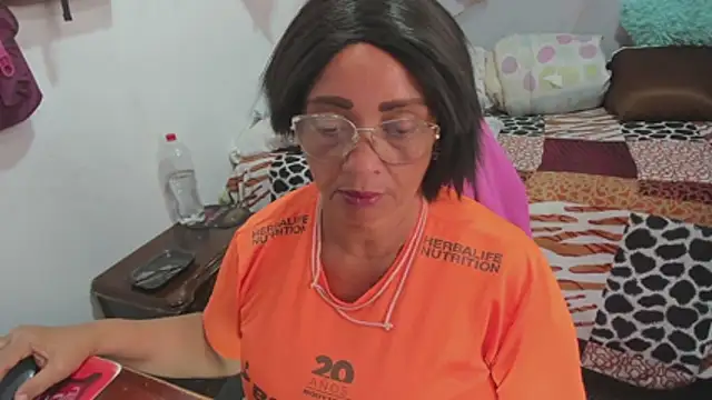 Mrs_mommy_ Live XXX-Chat