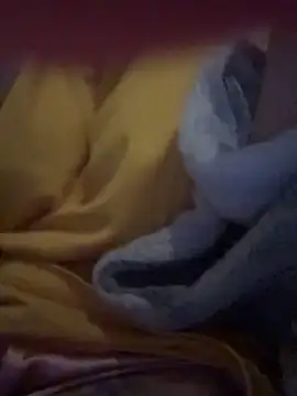 indie-raynen Live XXX chat