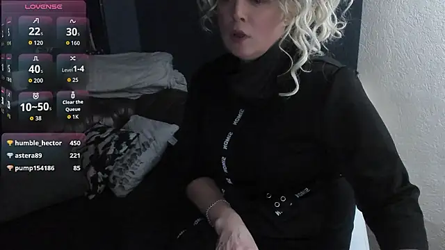 JessicaFoxie: онлайн-секс-чат