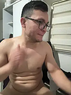 devilXAngel5 Adlı Modelin Web Kamerası Şovu