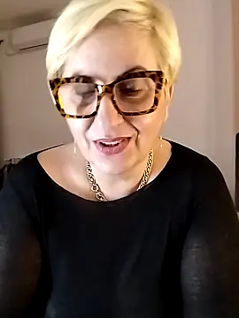 Pumabionda Chat XXX live