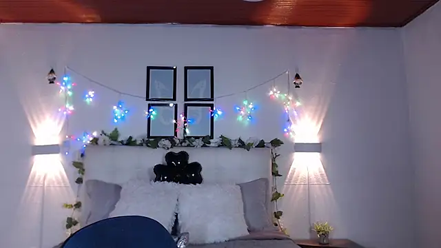 Megan_05_'s Live XXX Chat