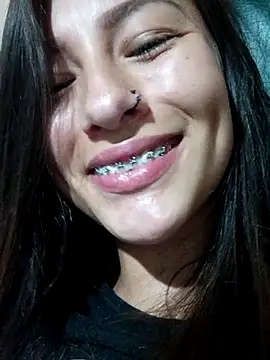 Roslin-nix2 라이브 XXX 채팅