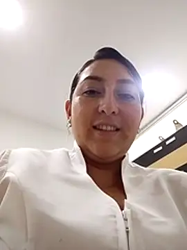 Valeria_montana_ 라이브 XXX 채팅