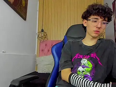 Syriussz Live XXX-chat