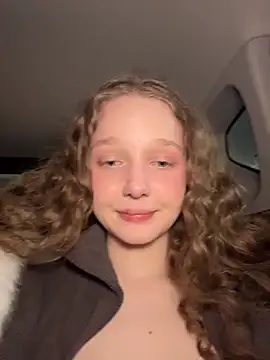 Онлайн чат XXX outside_rosy