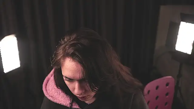 Онлайн чат XXX GinnyKittle