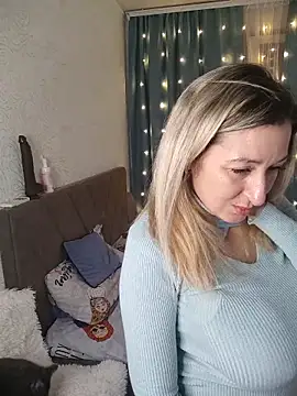 MilanaBoobs: онлайн-секс-чат