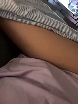 Kamillaone 라이브 XXX 채팅