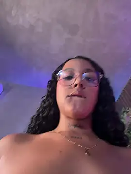 Kinsleybrown Chat XXX in diretta