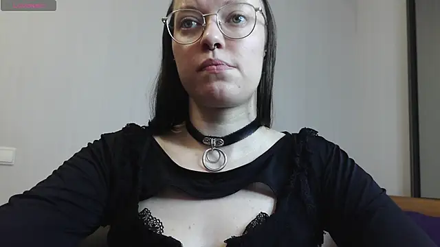 Chat +18 de Aelita_bb ao vivo