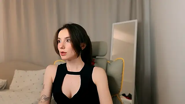 Онлайн чат XXX ssandralovin