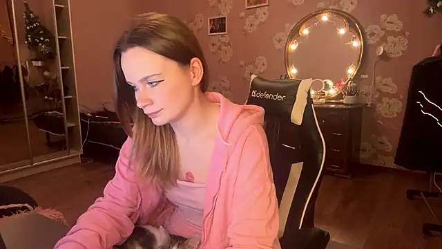 xeniamiss 现场XXX聊天