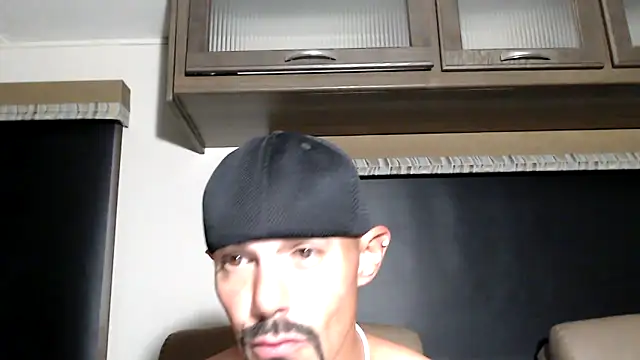 Chatroom XXX en direct de ThickD2C