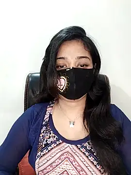 Tapur- élő XXX-chatje