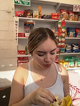 imlindapink's Live Sex Cam Show