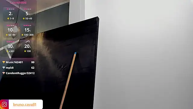 bruno_cavalli's Live XXX Chat