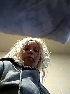 SITHANDRAH's Webcam Show